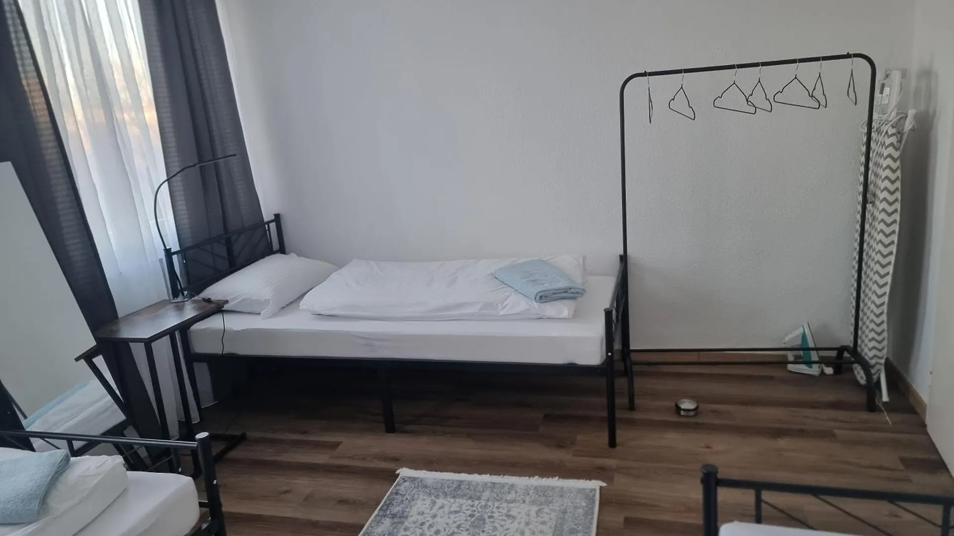 Hp Apartment 3-Zi-Whg - 69Qm, 6 Pers, Balkon, Wifi, Kueche, Bad Hannover Německo