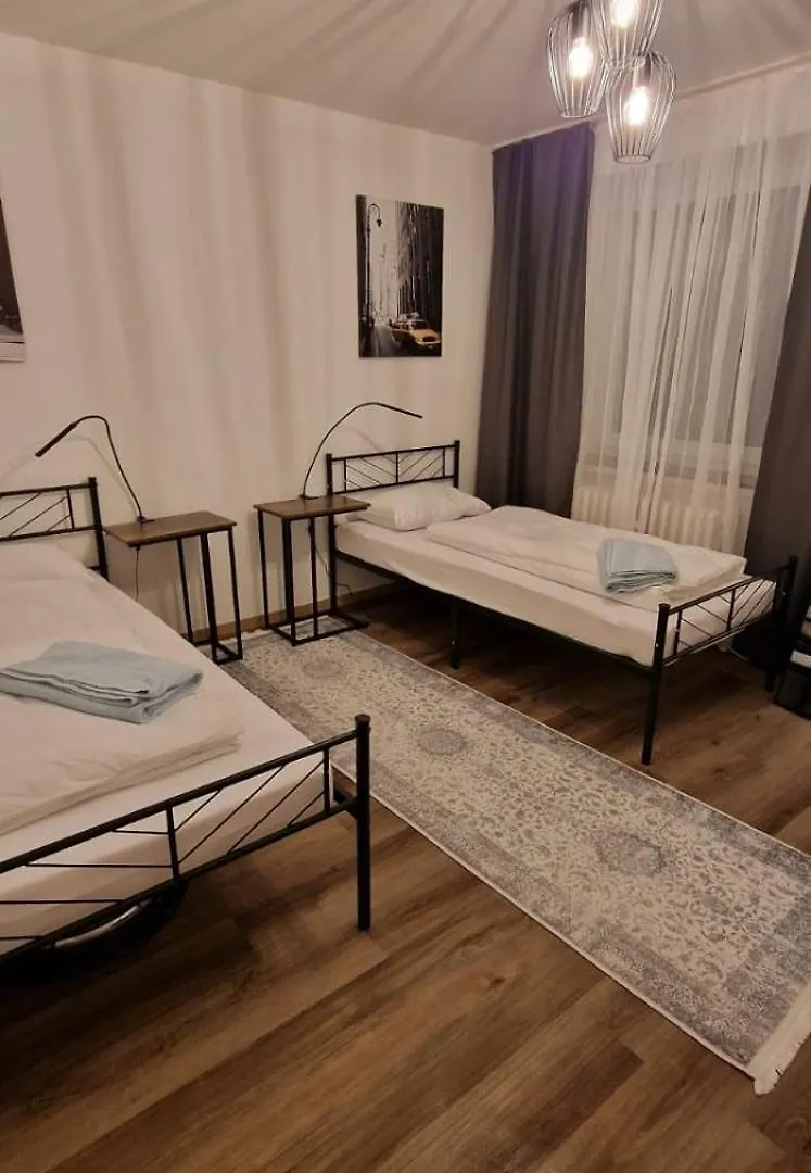 Hp Apartment 3-Zi-Whg - 69Qm, 6 Pers, Balkon, Wifi, Kueche, Bad Hannover 0*,